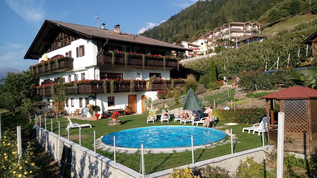 Zimmervermietung Groeberhof Schenna Exterior photo